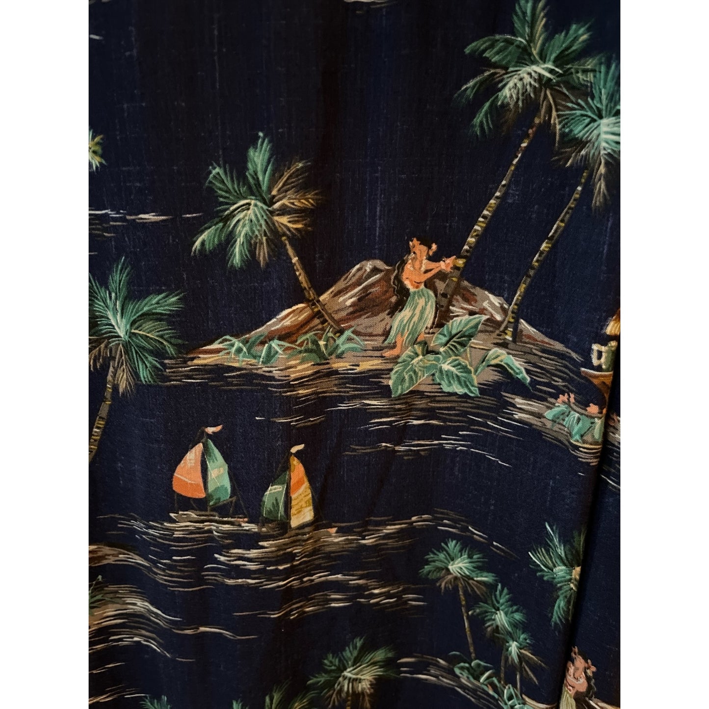 Batik Bay Men’s Hawaiian Shirt – Size 2XB – Rayon – Hula Dancers, Palm Trees, Surfboards VTG