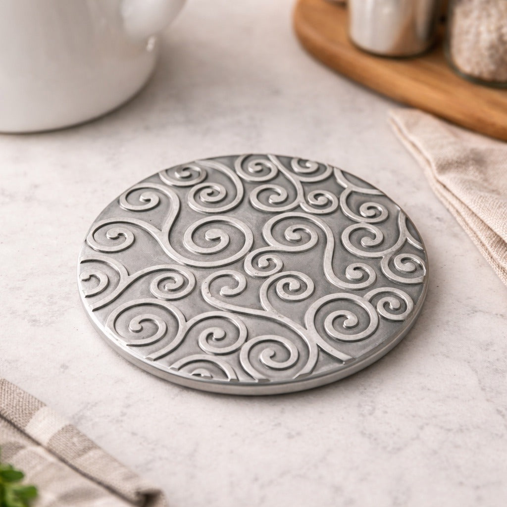 IKEA Metal Trivet Swirl Pattern 5” Round Hot Plate Silver Tone Modern Kitchen