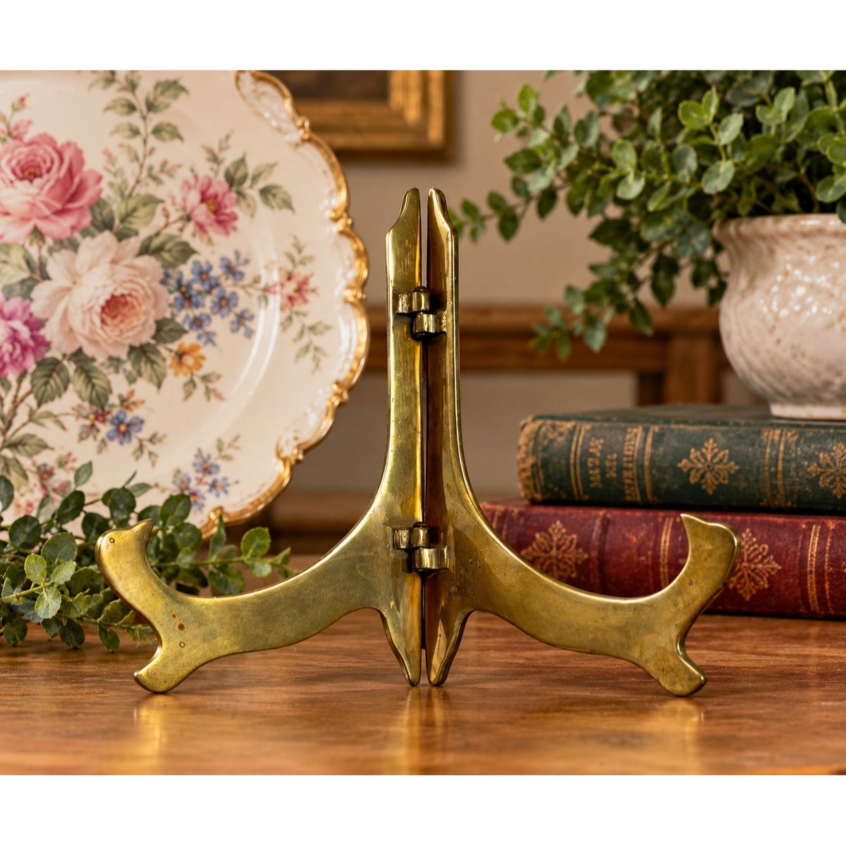 Vintage Pier 1 Solid Brass Folding Display Easel Plate Picture Stand 7 Inch