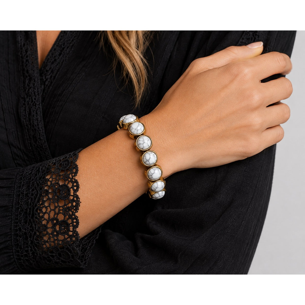 Plunder Design White Marbled Cabochon Gold Tone Stretch Bracelet Signed