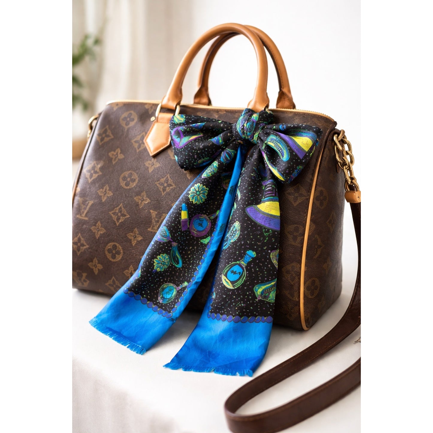 Oscar de la Renta Studio Silk Scarf Hat Print Novelty Designint 50x11