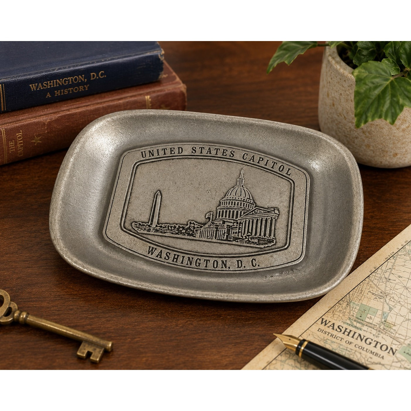 Vintage United States Capitol Pewter Trinket Dish Washington DC Souvenir Tray 9x6.5