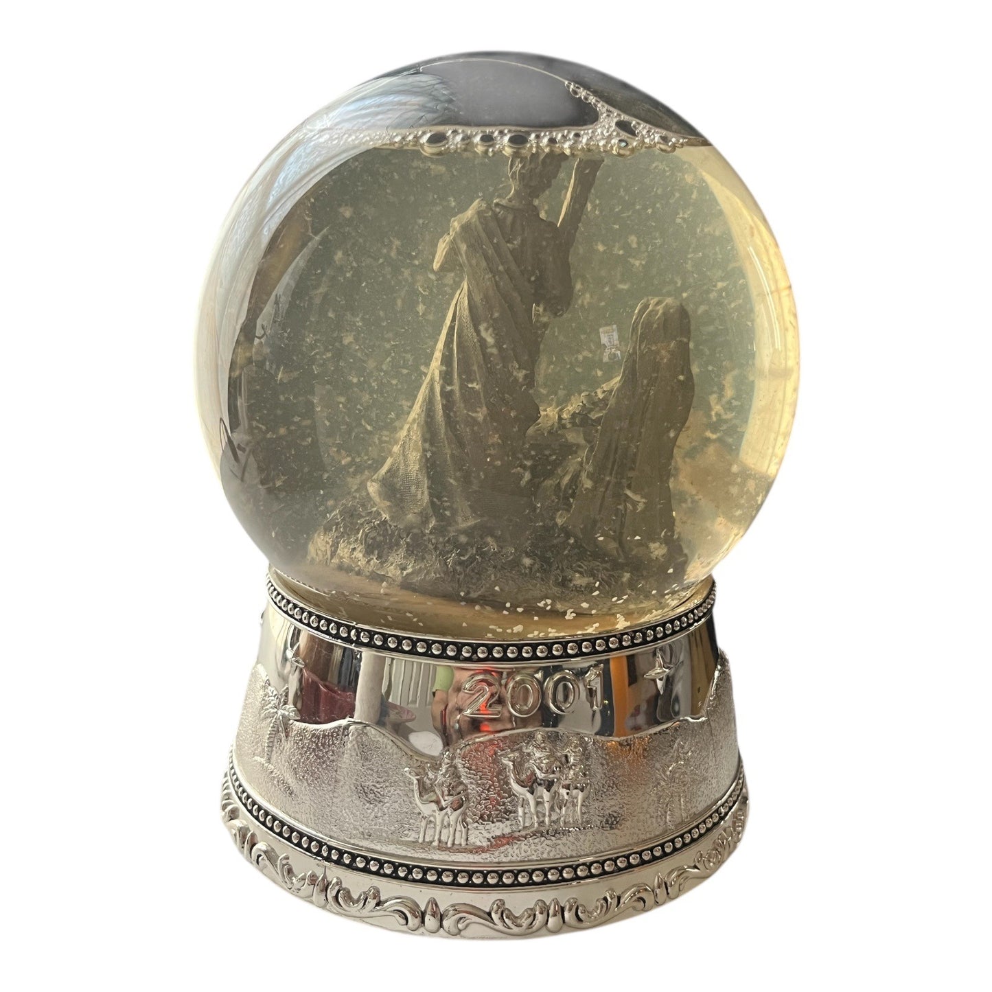 Wallace Silversmiths Christmas 2001 Musical Nativity Snow Globe – Second Edition – “O Little Town of Bethlehem”