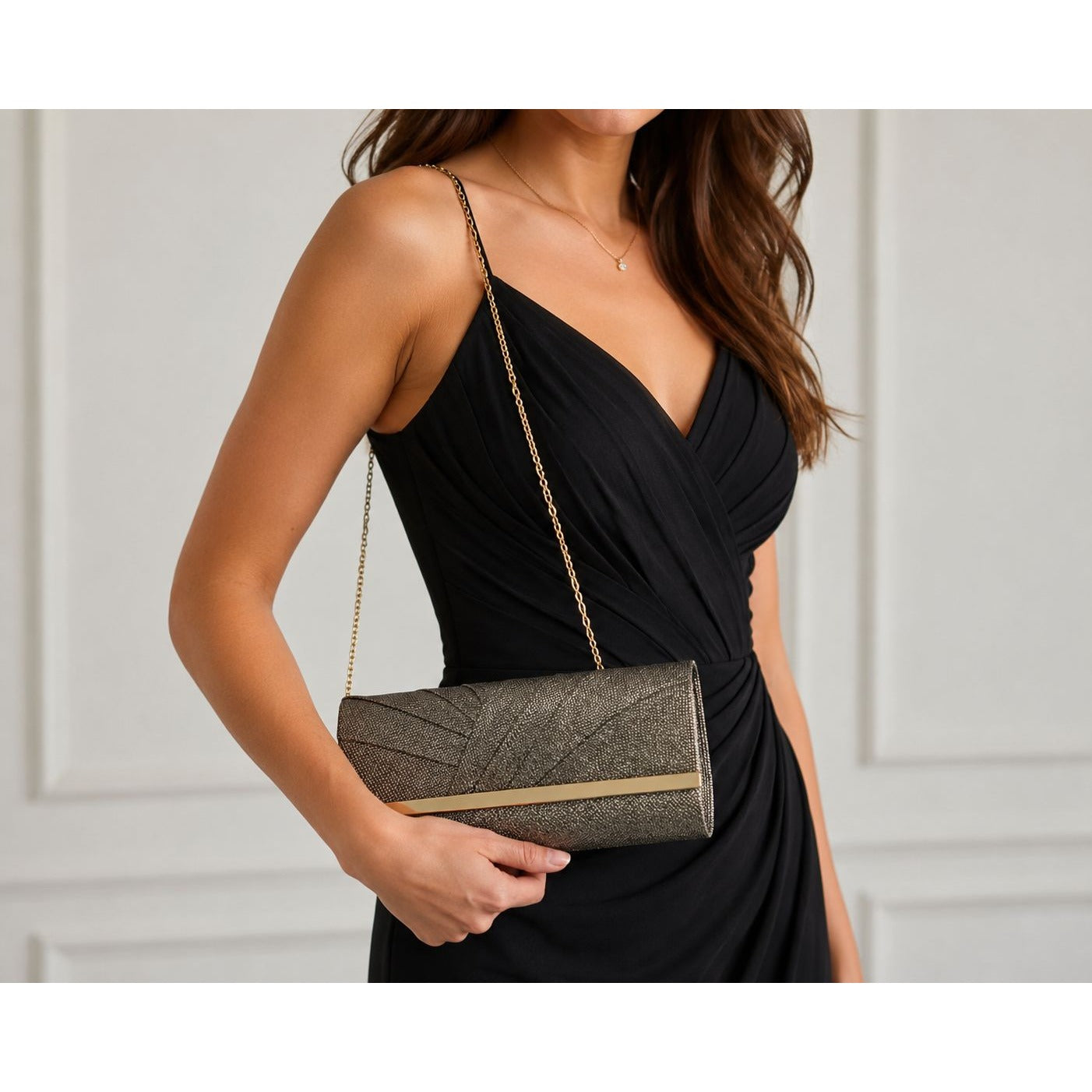 Jessica McClintock Metallic Gray Gold Shimmer Evening Clutch Purse Chain Strap