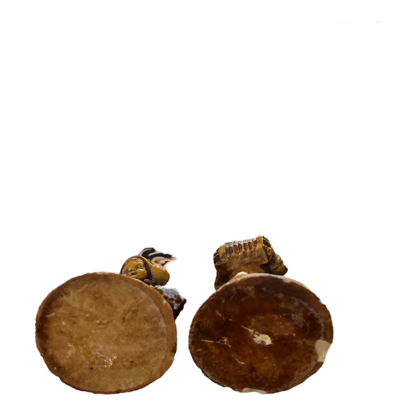 Charming Vintage Dutch Boy & Girl Figurines – Bronze-Tone Resin – 1970s Folk Art Style – Set of 2
