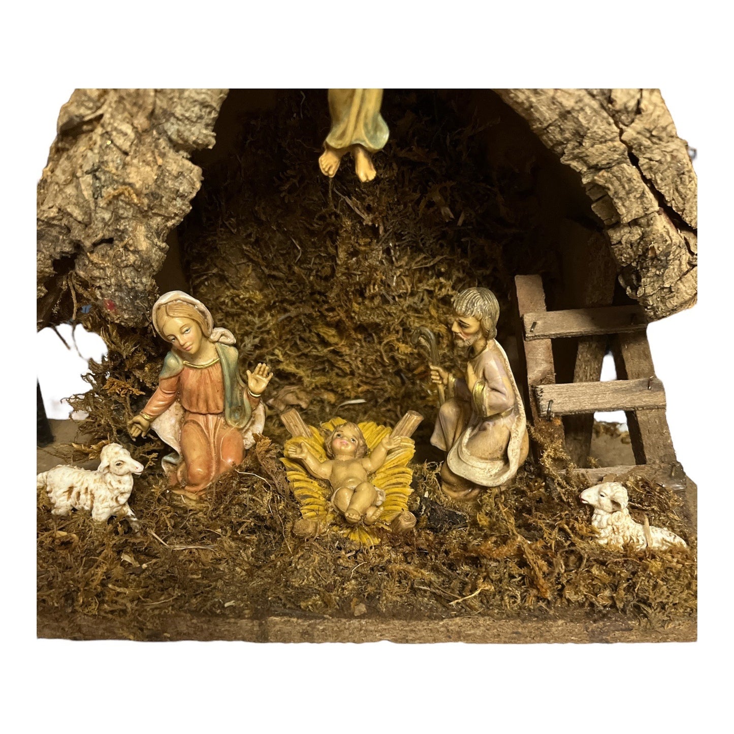 Vintage Italian Nativity Set – Bark Roof Manger Scene with Holy Family & Gloria Angel – 1980s Christmas Crèche – Made in Italy, 12x9x7