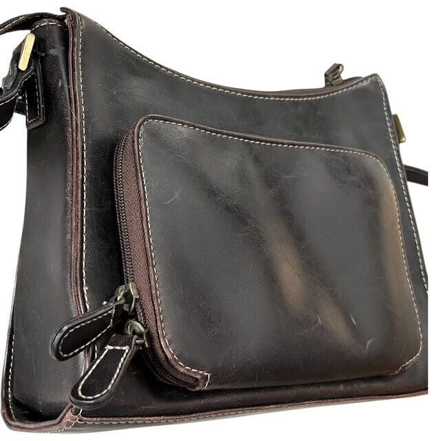 Liz Claiborne Brown Leather Crossbody Bag – Adjustable Strap, Multi-Pocket Organizer