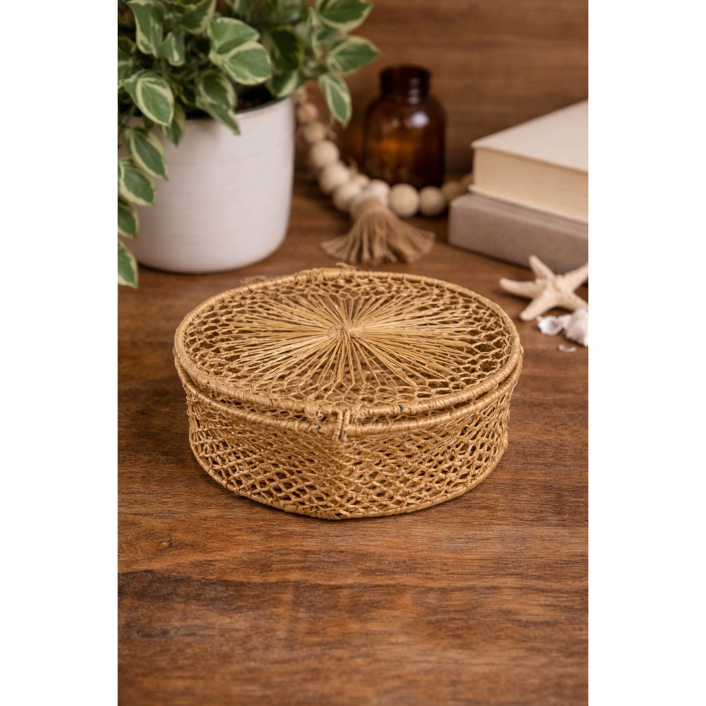Vintage Woven Basket Lidded Round Trinket Box Natural Fiber Boho Storage 5"