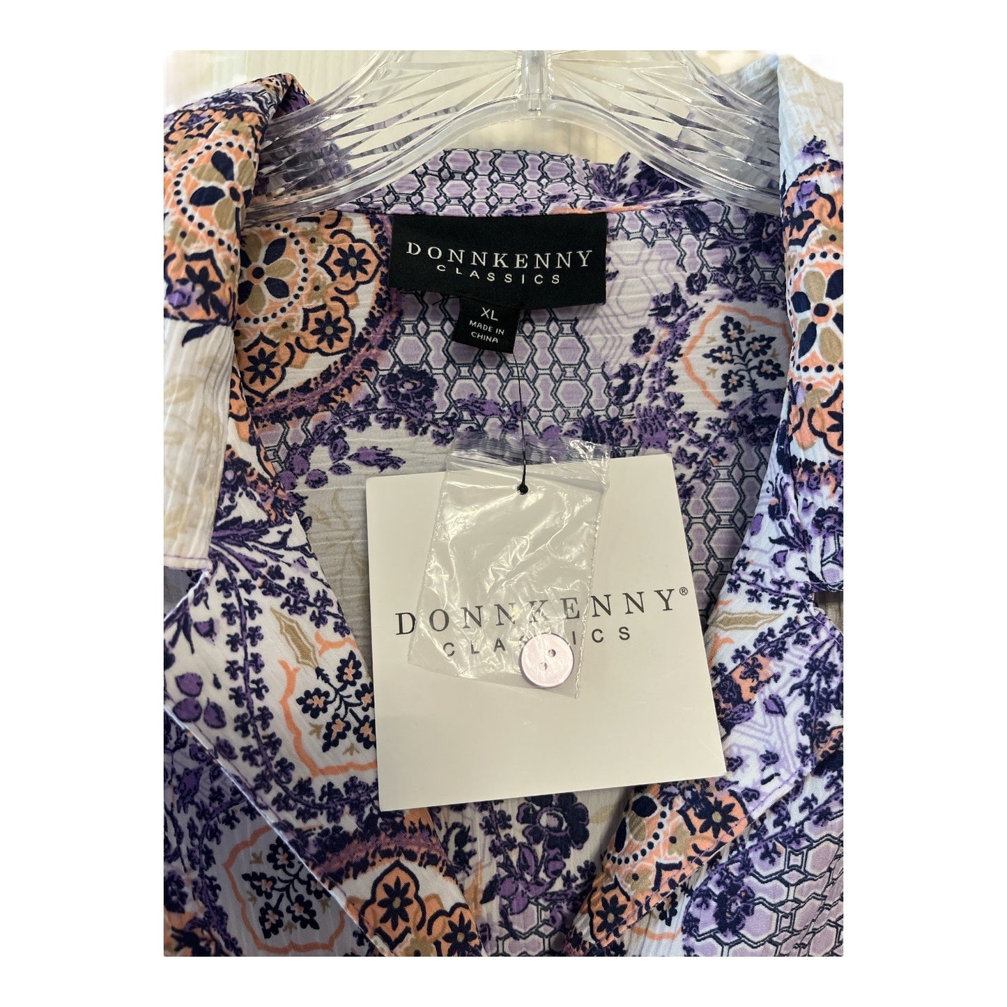 Vtg Donnkenny Classics Women’s Blouse XL – 90s Y2K Button Down Short Sleeve with Shoulder Pads