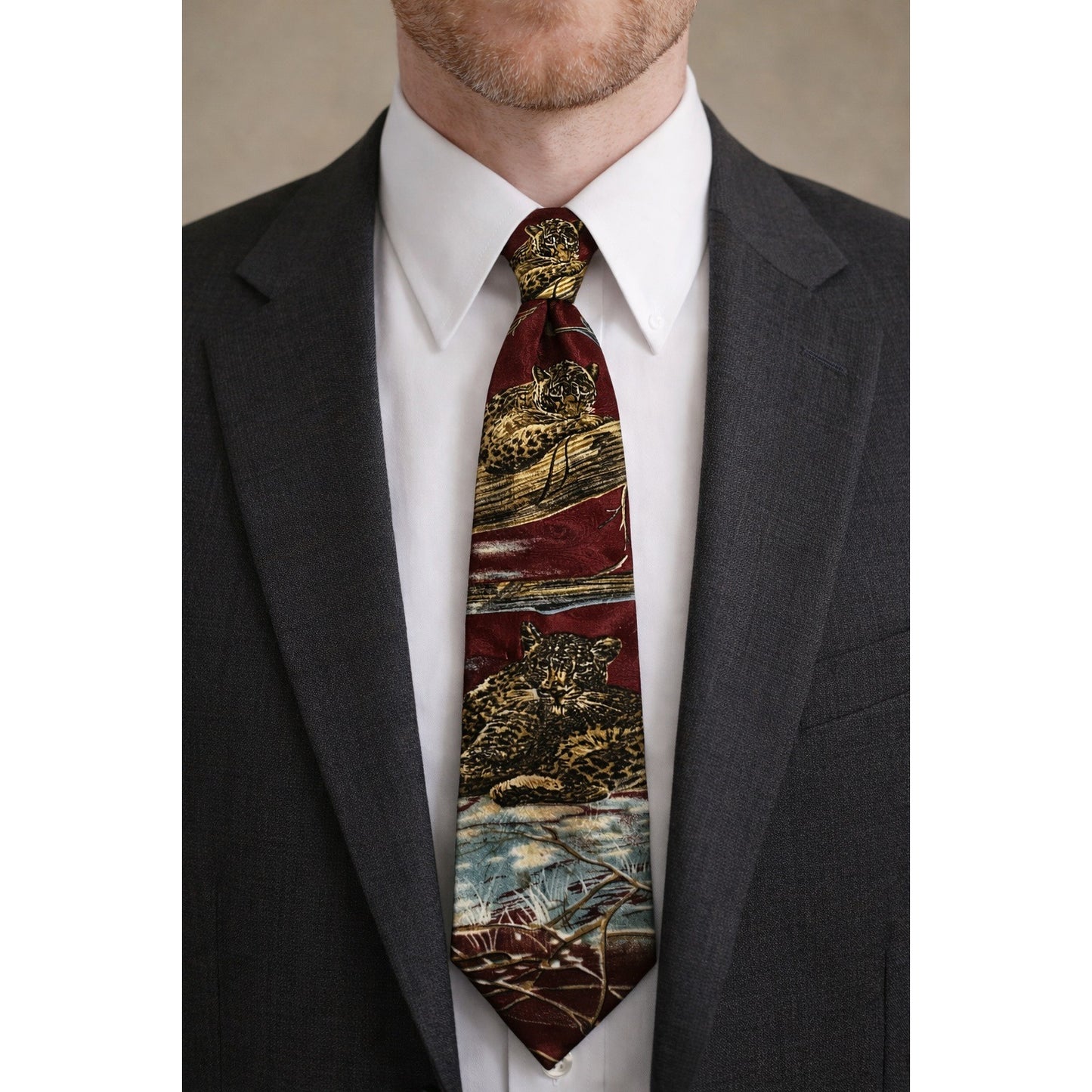 Vtg Reed & James Leopard Print Necktie Burgundy Wildlife Animal Tie USA