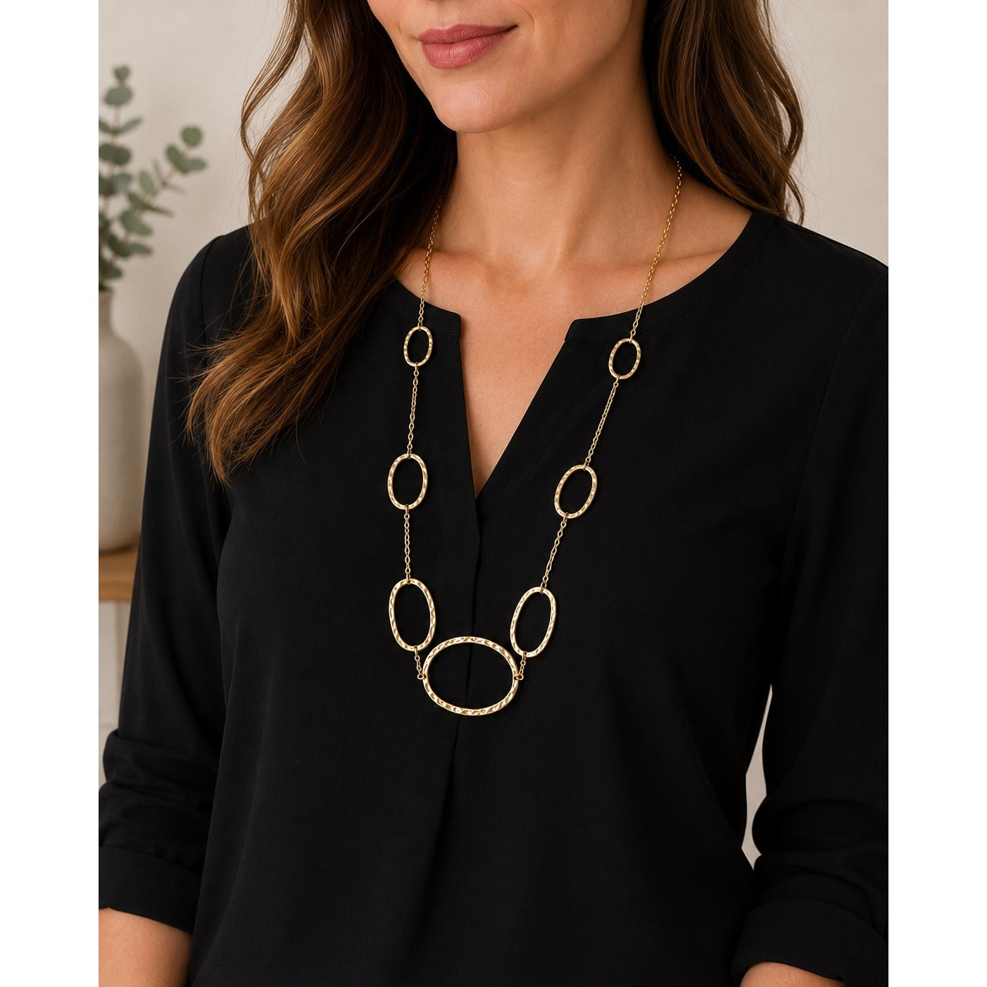 Vintage Hammered Gold Tone Open Oval Link Statement Necklace 34 Inch