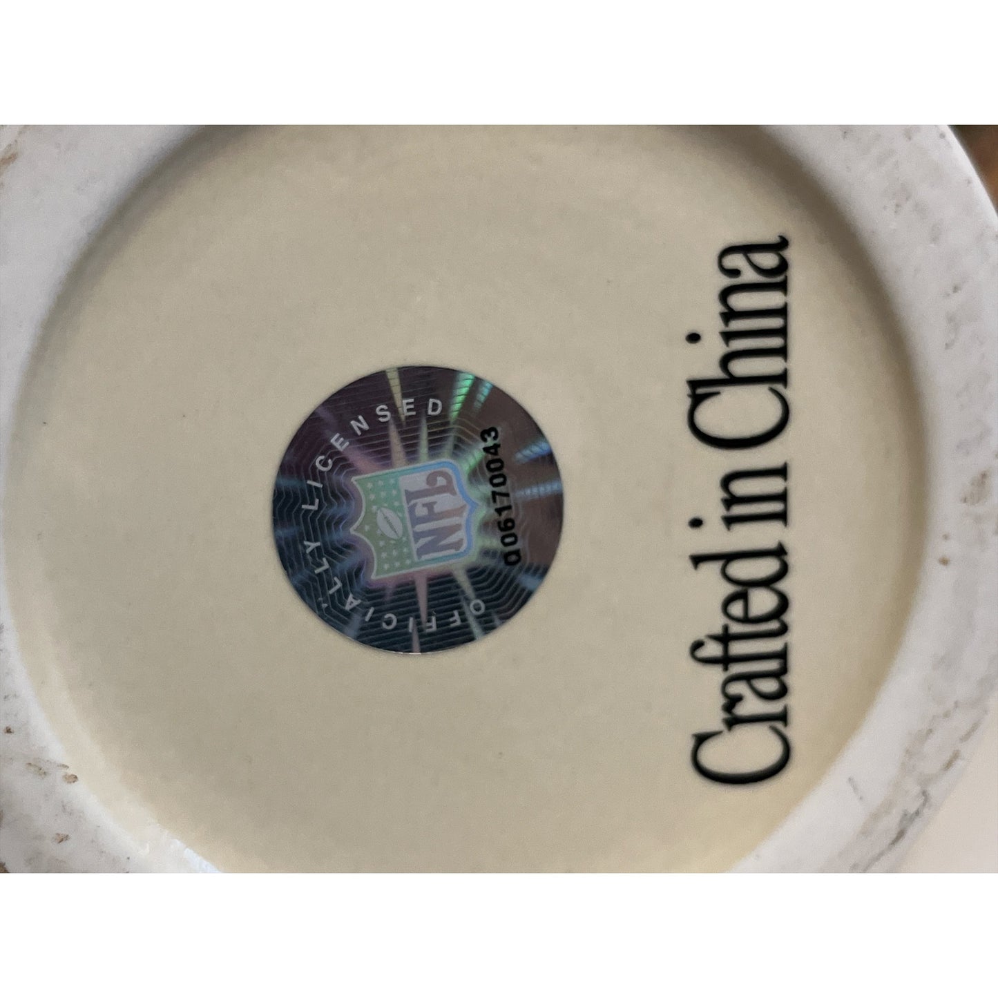 Vintage NFL Ceramic Mug with Embossed Football Scene – Officially Licensed – 5.5 x 4 in