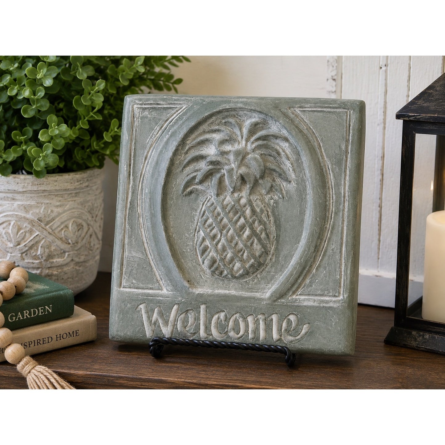 Vintage Isabel Bloom Pineapple Welcome Wall Plaque Cast Stone Sculpture 2005
