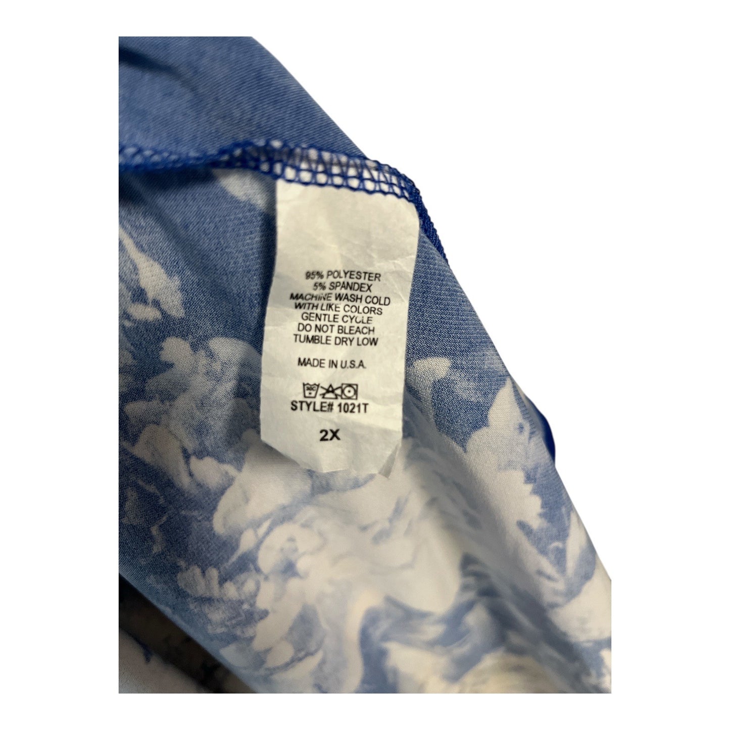 Women’s 2X Blue Floral Sharkbite Tunic & Solid Yellow V-Neck Top