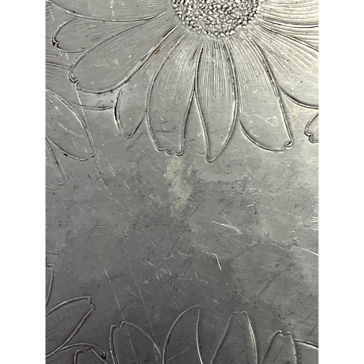 Vintage Lehman Aluminum Hand-Forged Tray – 19" x 13" – Daisy Floral Pattern – Made in USA – c. 1950s–1960s