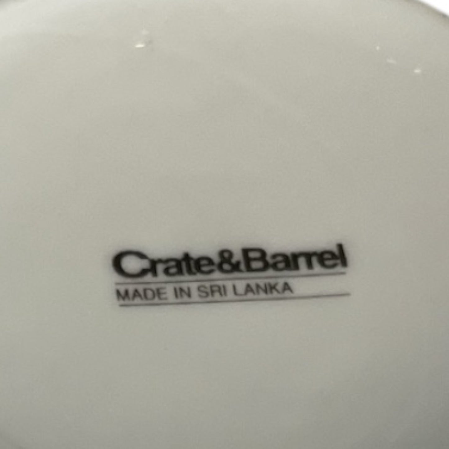 Crate & Barrel Verge White Porcelain Coffee Mugs – Set of 2 – 2010s