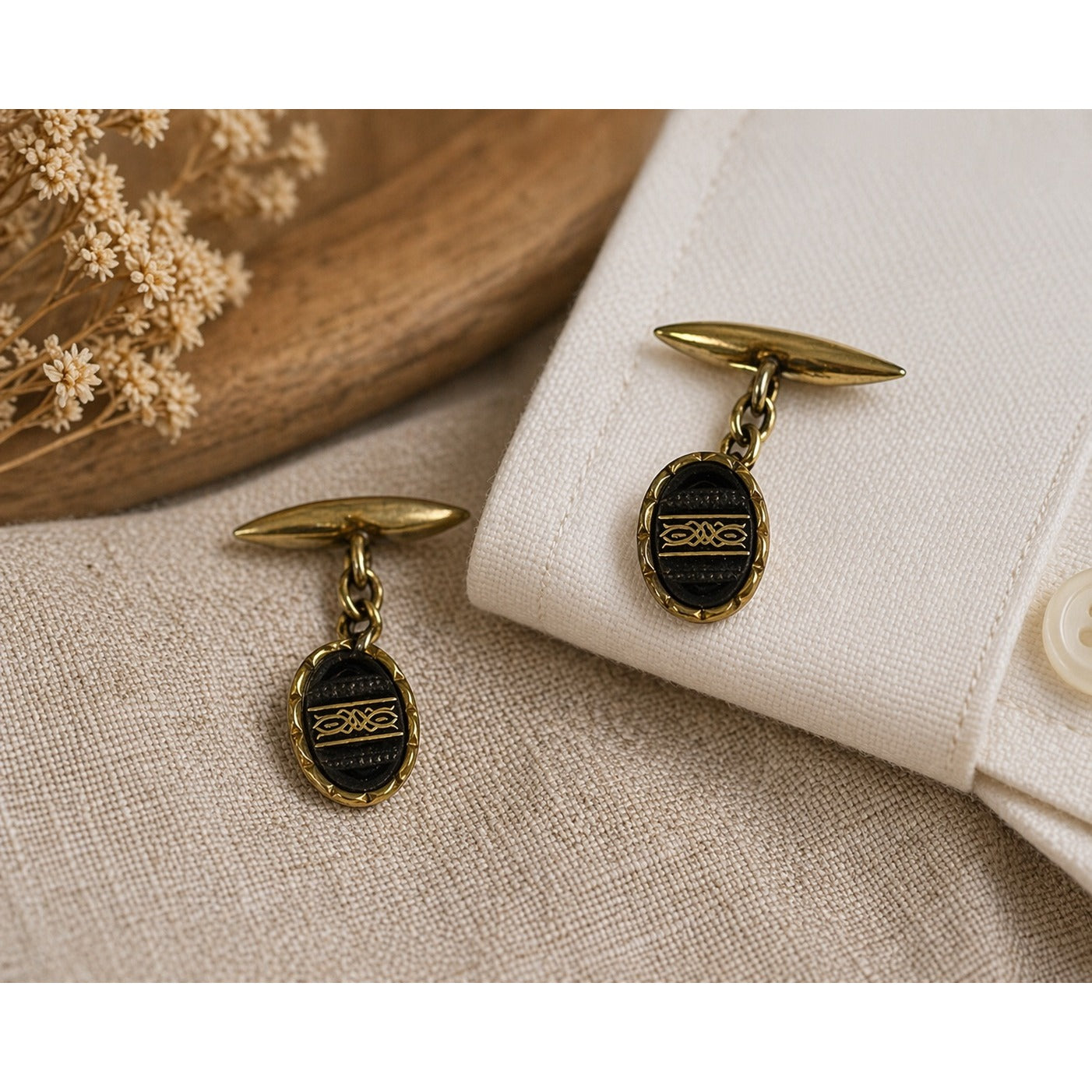 Vintage Gold Tone Cufflinks Black Oval Inlay Chain Link Retro Men’s Formal Jewelry