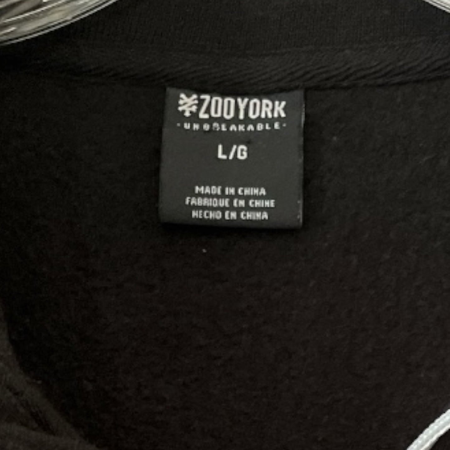 Zoo York Mens Black Full-Zip Jacket W/ White Striped Trim Embroidered Logo Size L 100% Polyester