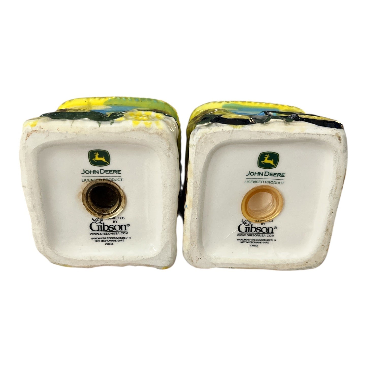 John Deere Ceramic Salt & Pepper Shaker Set by Gibson – “Nothing Runs Like a Deere” – Vintage Licensed