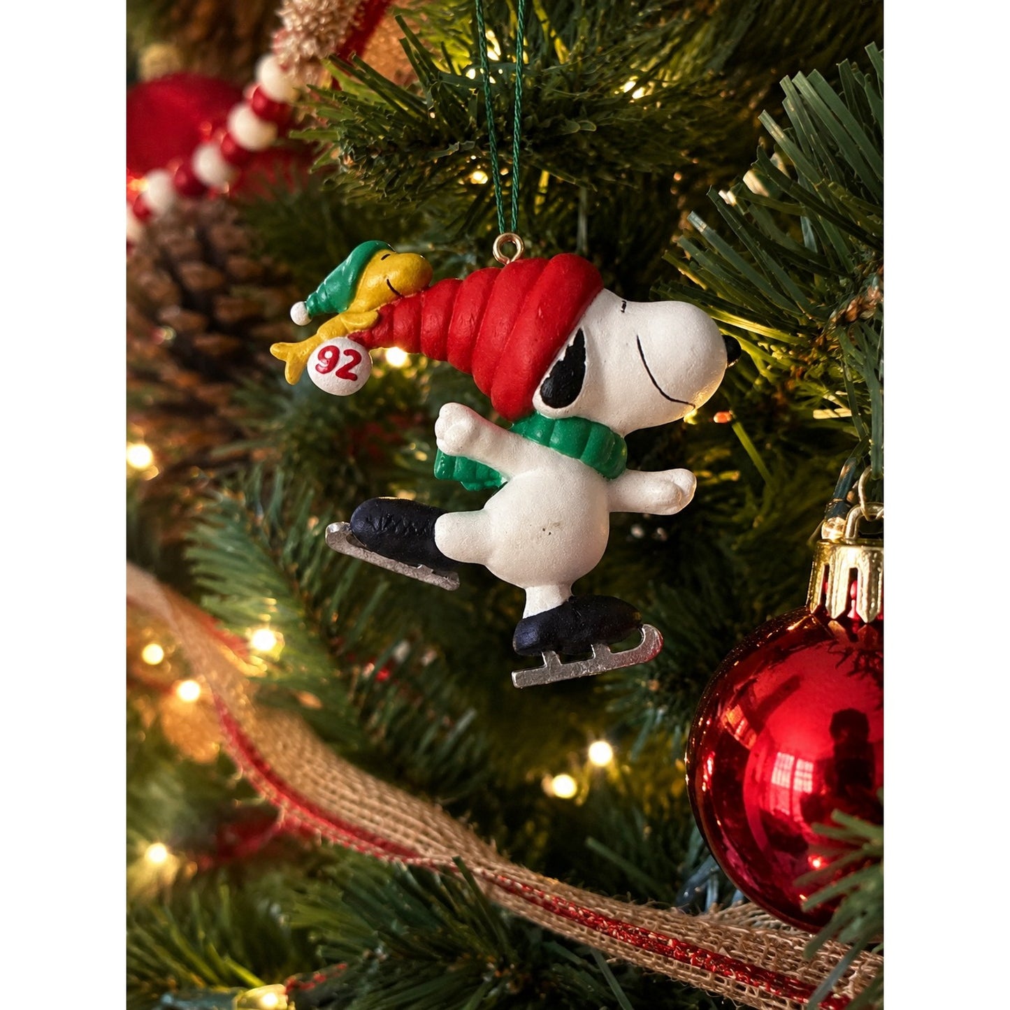 Vintage 1992 Hallmark Keepsake Snoopy Woodstock Ice Skating Christmas Ornament Peanuts QX5954
