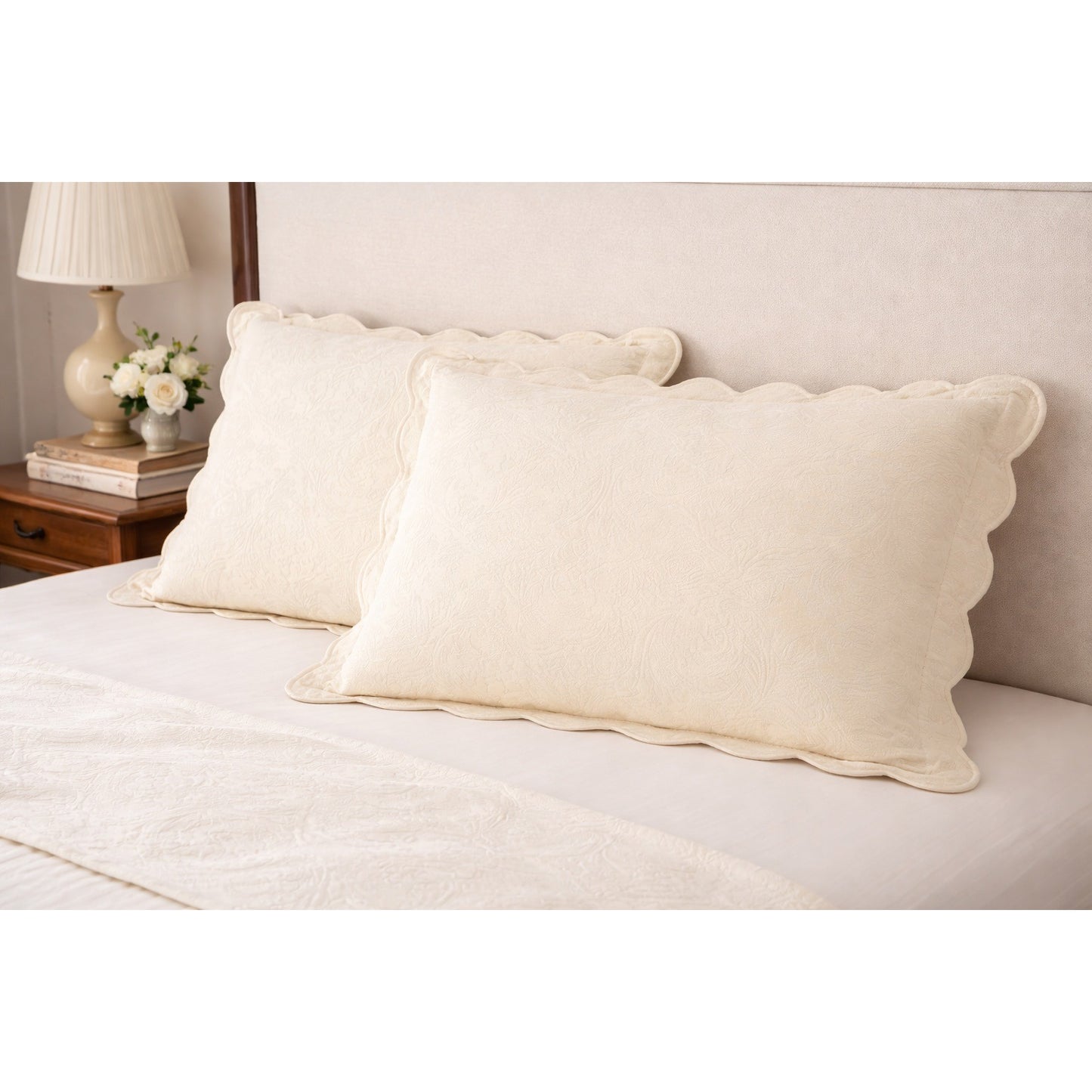 M&L Portugal Ivory Damask Pillowcases Standard Size Scalloped Edge Cotton 30x24