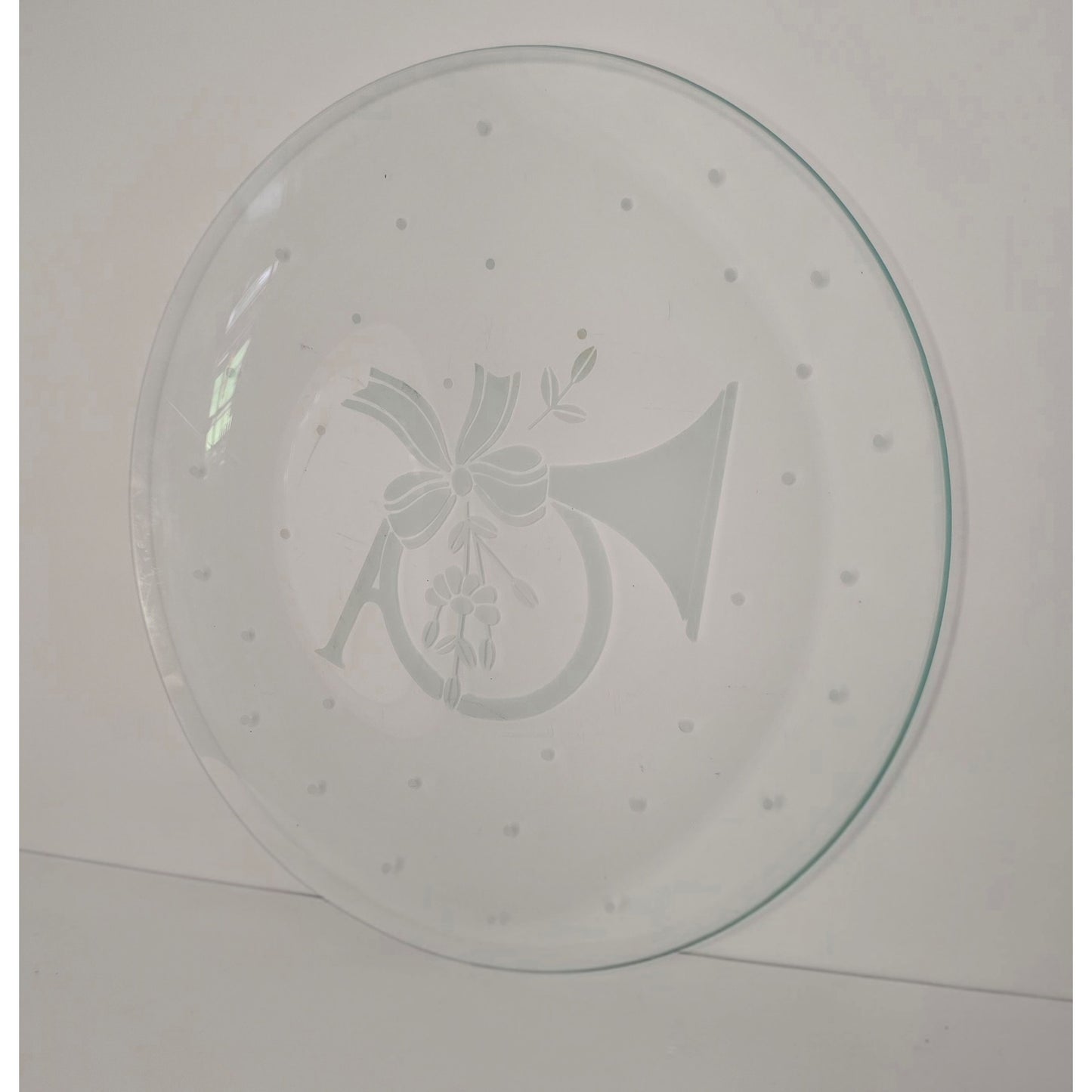 Princess House 13" Heritage Holiday Etched French Horn Glass Platter – 1990s