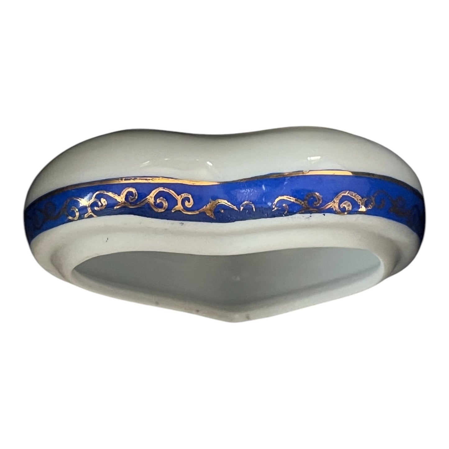 Vintage Japan Heart-Shaped Porcelain Trinket Box – Blue Floral with Gold Trim – Y Mark