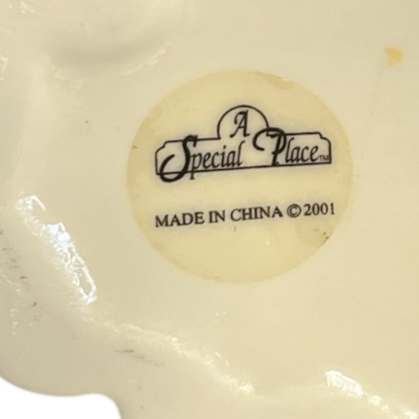 A Special Place Ceramic Dress Vase – Ivory with Pink & Cream Roses – 2001