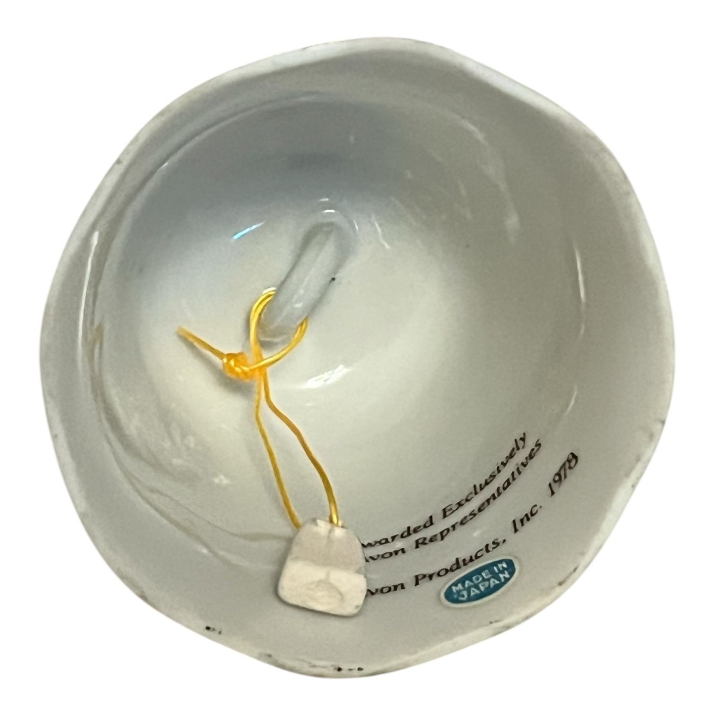 1978 Avon Award Porcelain Bell – Winter Scene – Made in Japan – Gold Trim – Exclusive Rep Gift