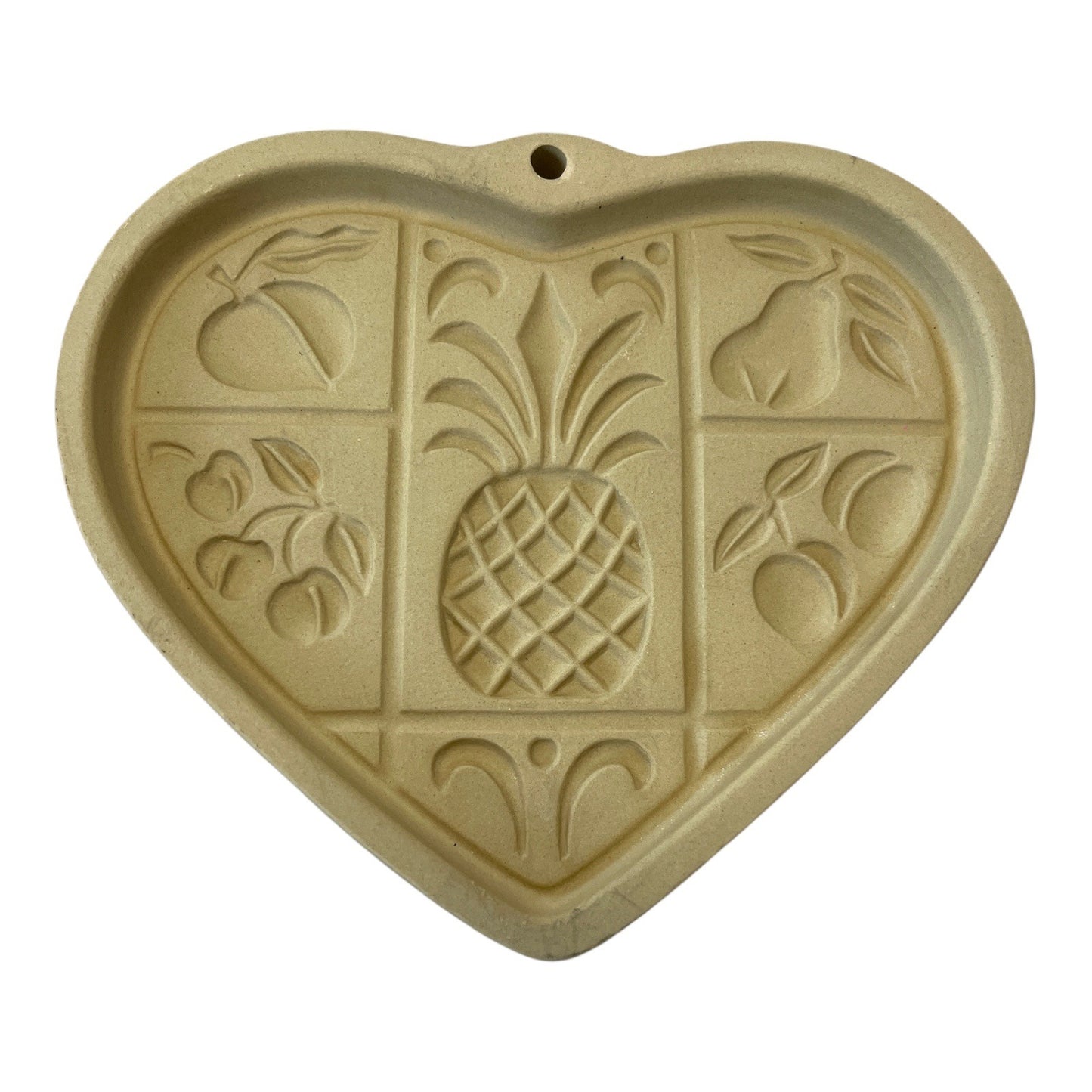 Set of 3 Pampered Chef Family Heritage Heart Stoneware Molds – 1999, 2001, 2002