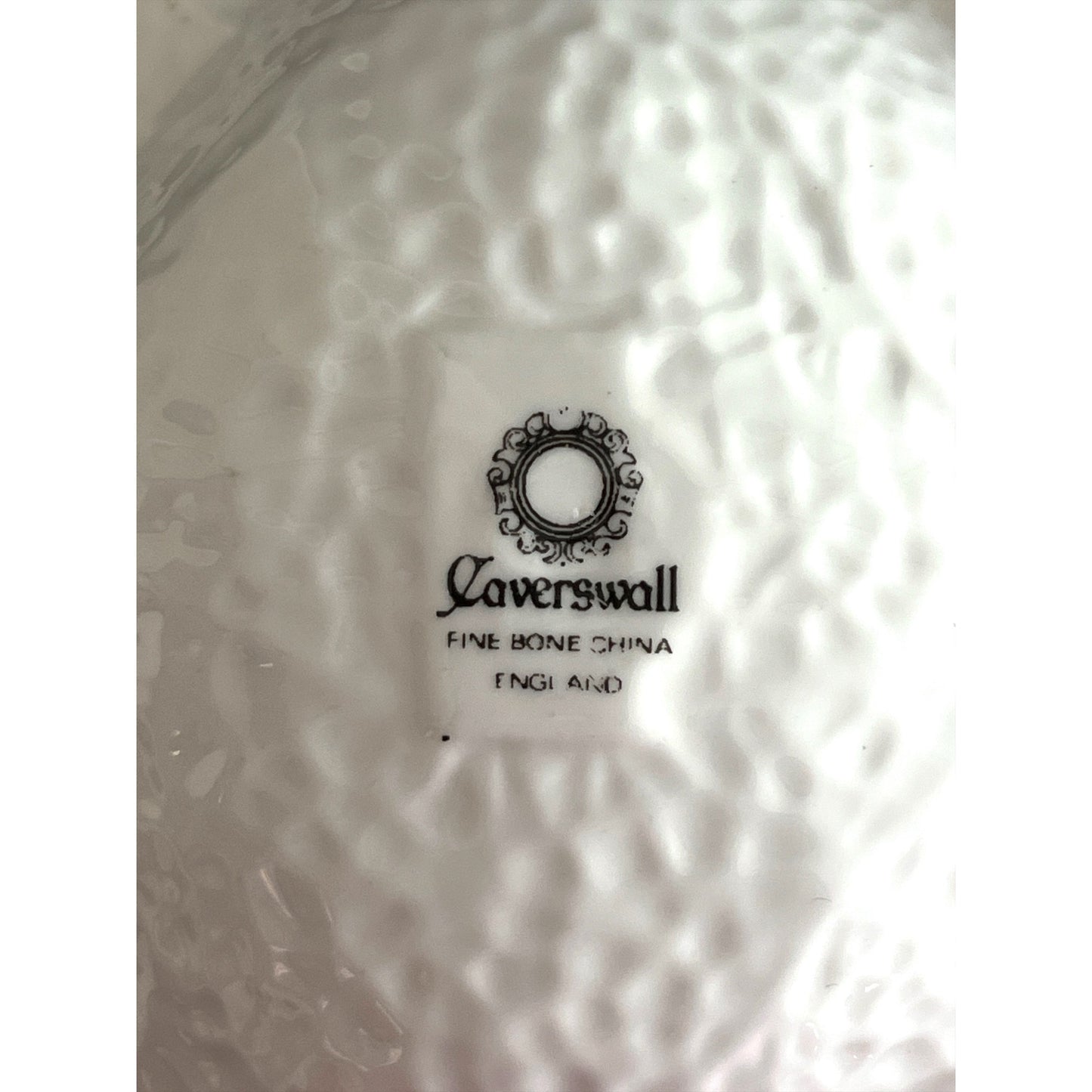 Caverswall Fine Bone China Leaf-Shaped Divided Dish – White Relief Design – England