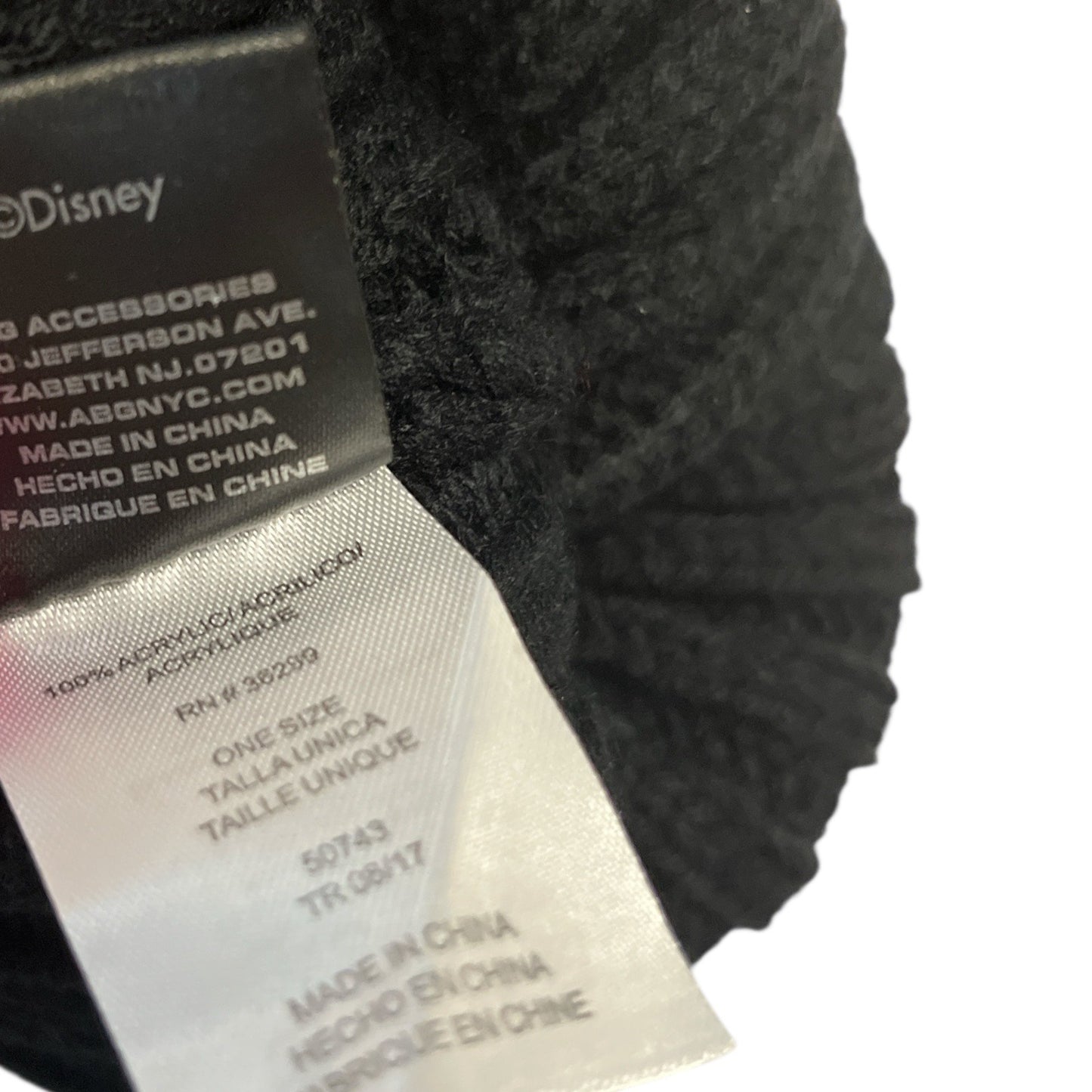 Disney BoxLunch Mickey Mouse Pom Pom Knit Beanie Black Red One Size NWT