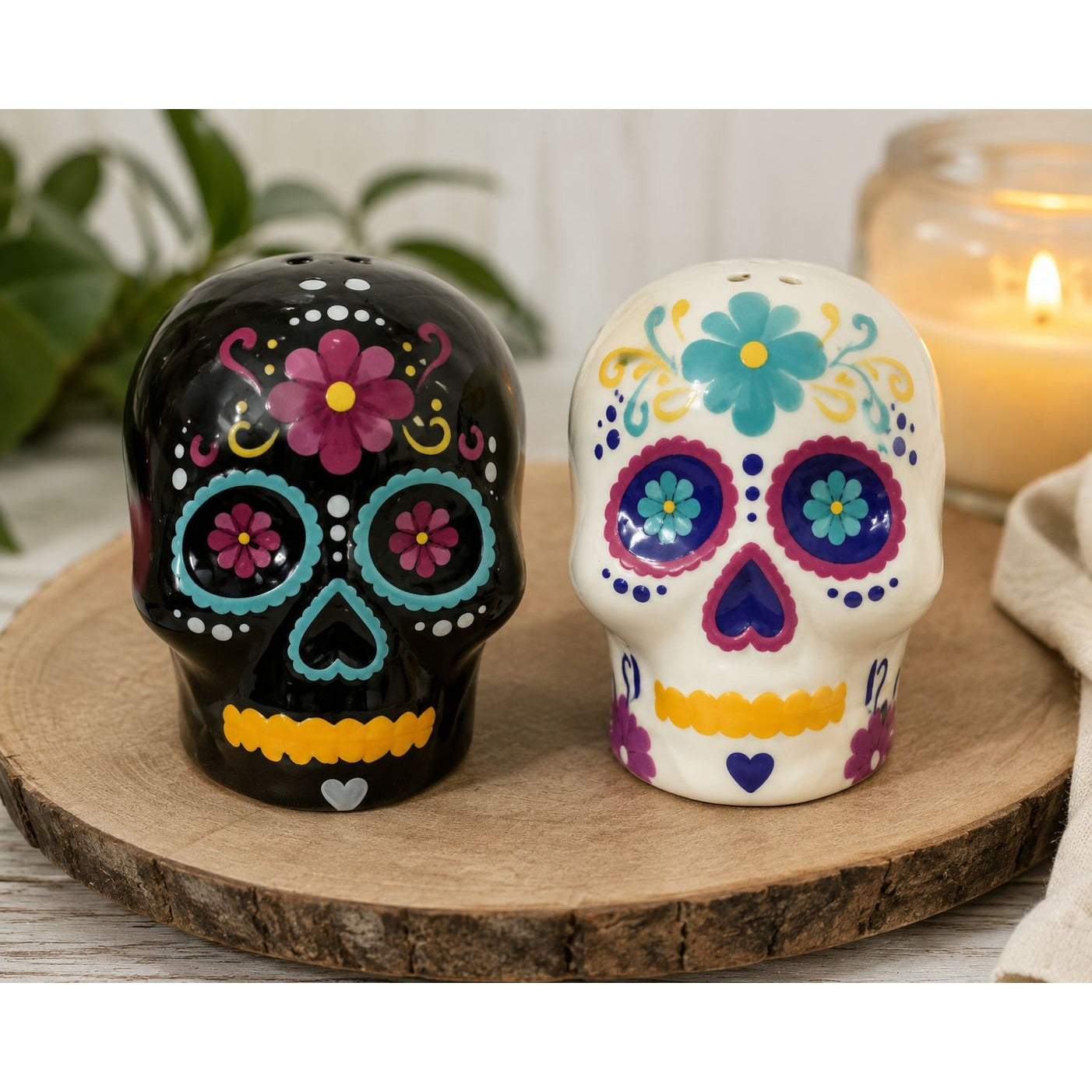 Boston Warehouse Sugar Skull Salt & Pepper Shakers Set Day of the Dead Ceramic BW
