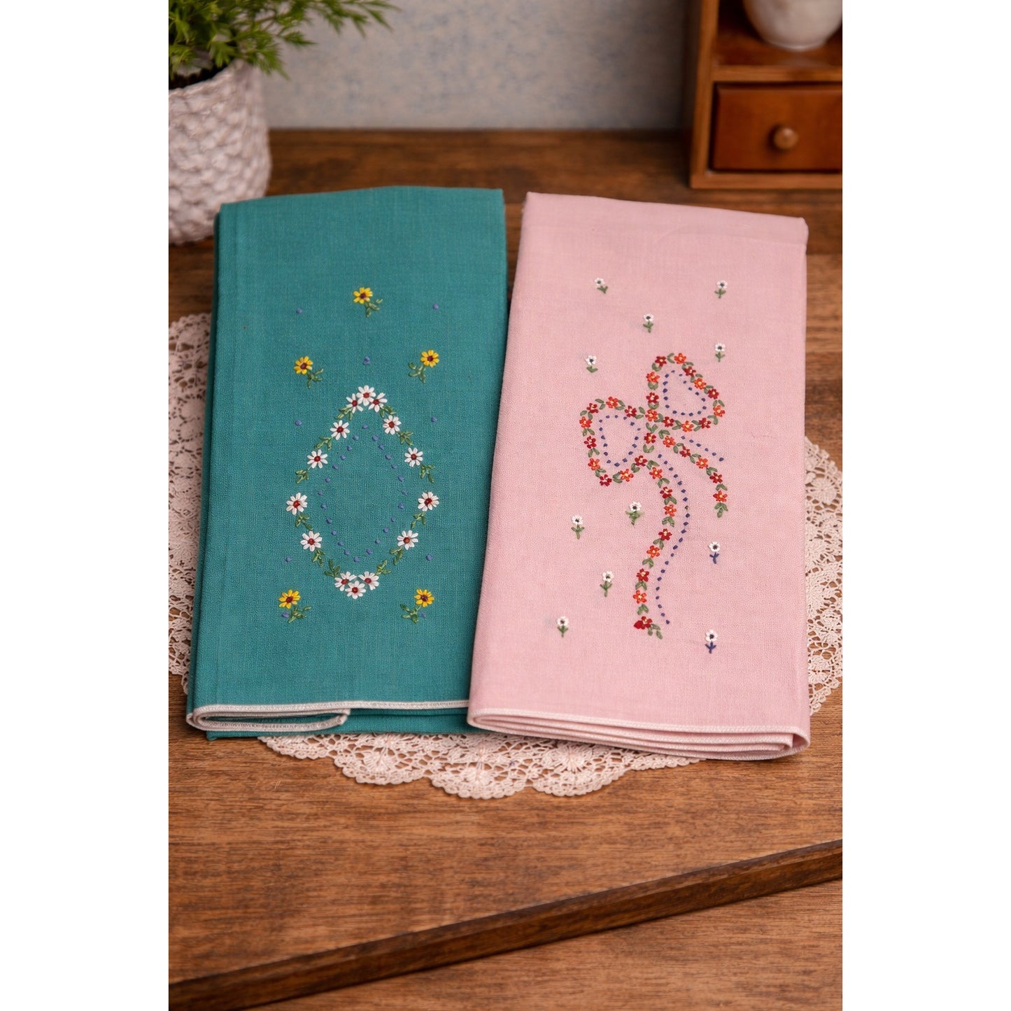 Vintage Embroidered Linen Tea Towels Pink Green Floral Hand Embroidery Set 20x13