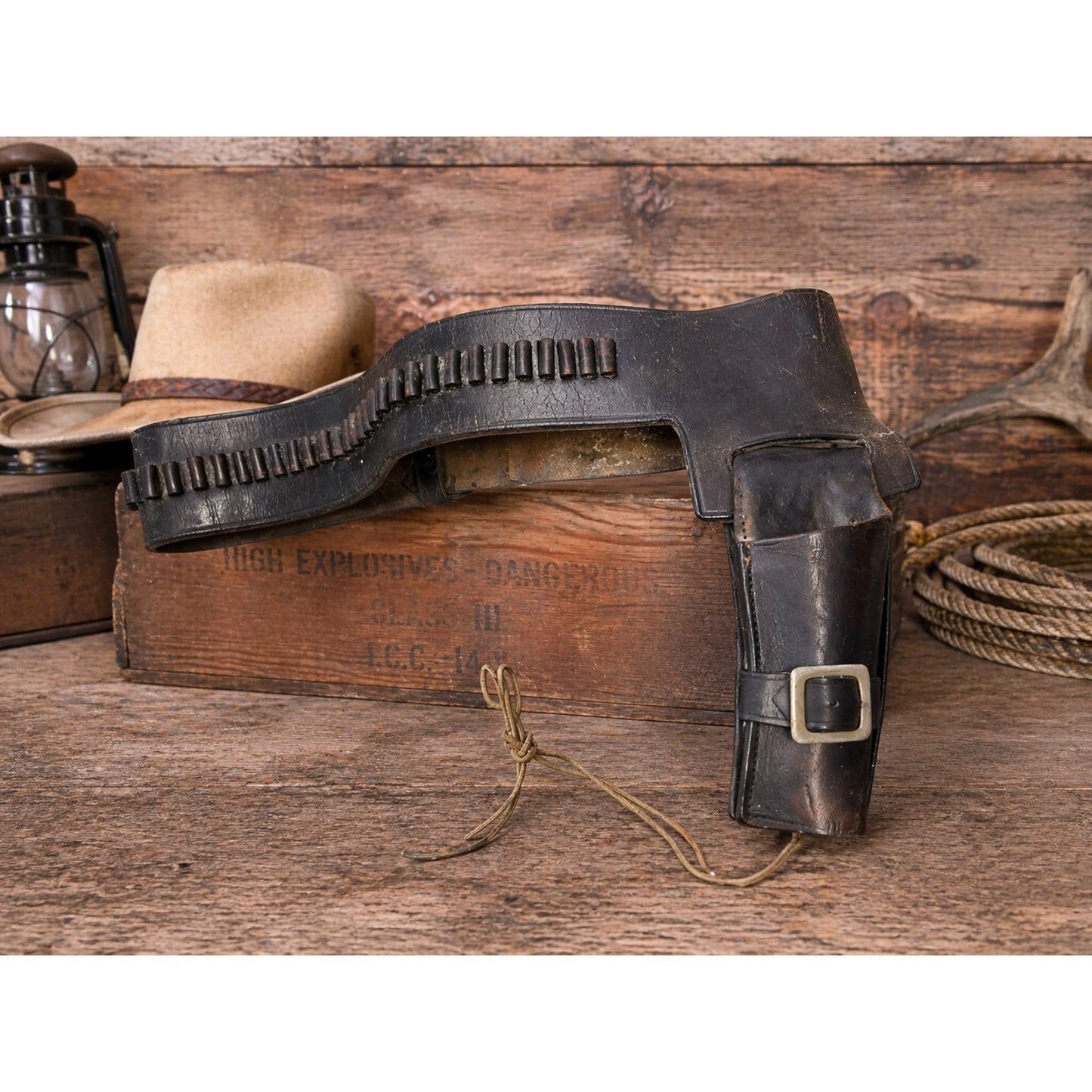 Vintage Leather Gun Belt & Holster Western Rig Ammo Loop Cartridge Belt Size 34
