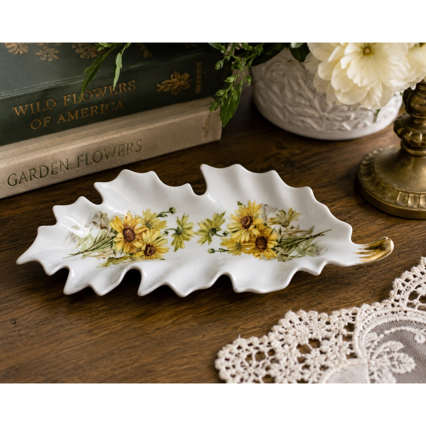 Vintage Old Nuremberg Bavaria Germany Porcelain Leaf Trinket Dish Daisy Floral Gold Trim 11 Inch