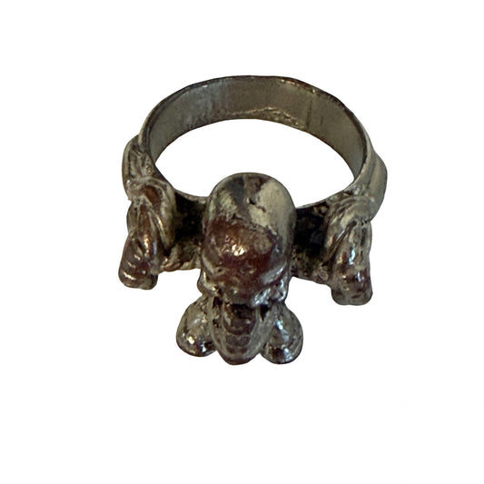 Title: Vintage Sterling Silver Skull Ring Size 13 Gothic Biker Crossbones S925 Statement