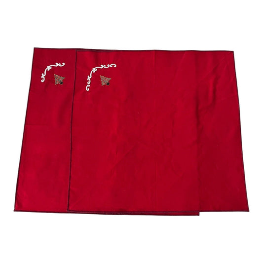 Vintage Set of 2 Red Embroidered Christmas Tree Cloth Napkins – 18" x 18" – Holiday Table Decor