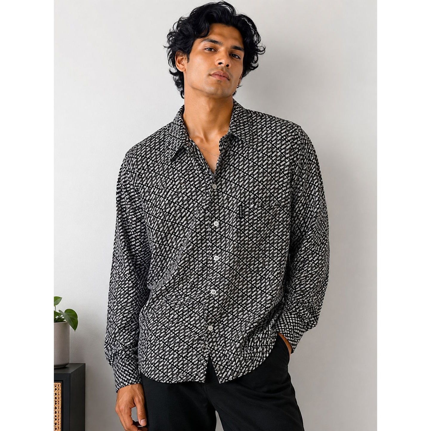 Guess Classics Men's Button Front Long Sleeve Abstract Print Shirt Black White Gray XL