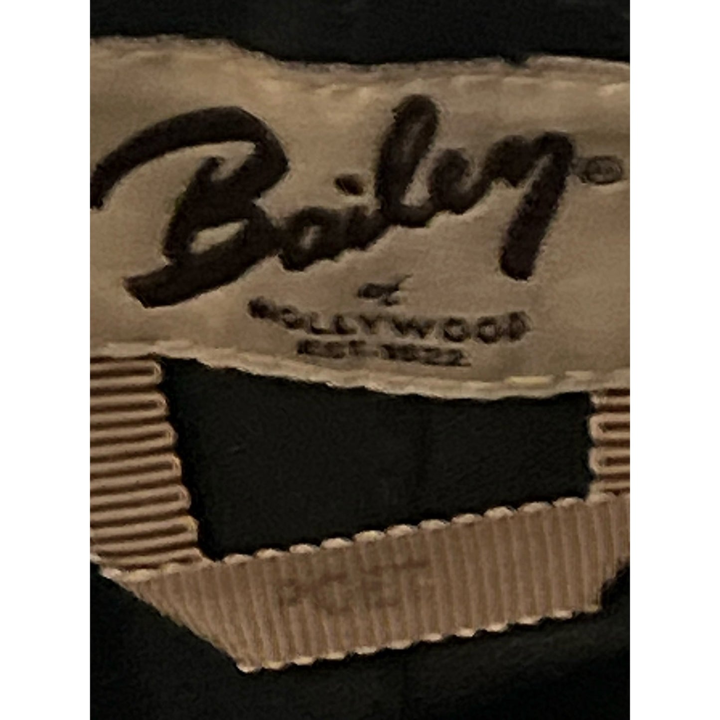 Bailey of Hollywood Men’s Linen Flat Cap – Size Medium