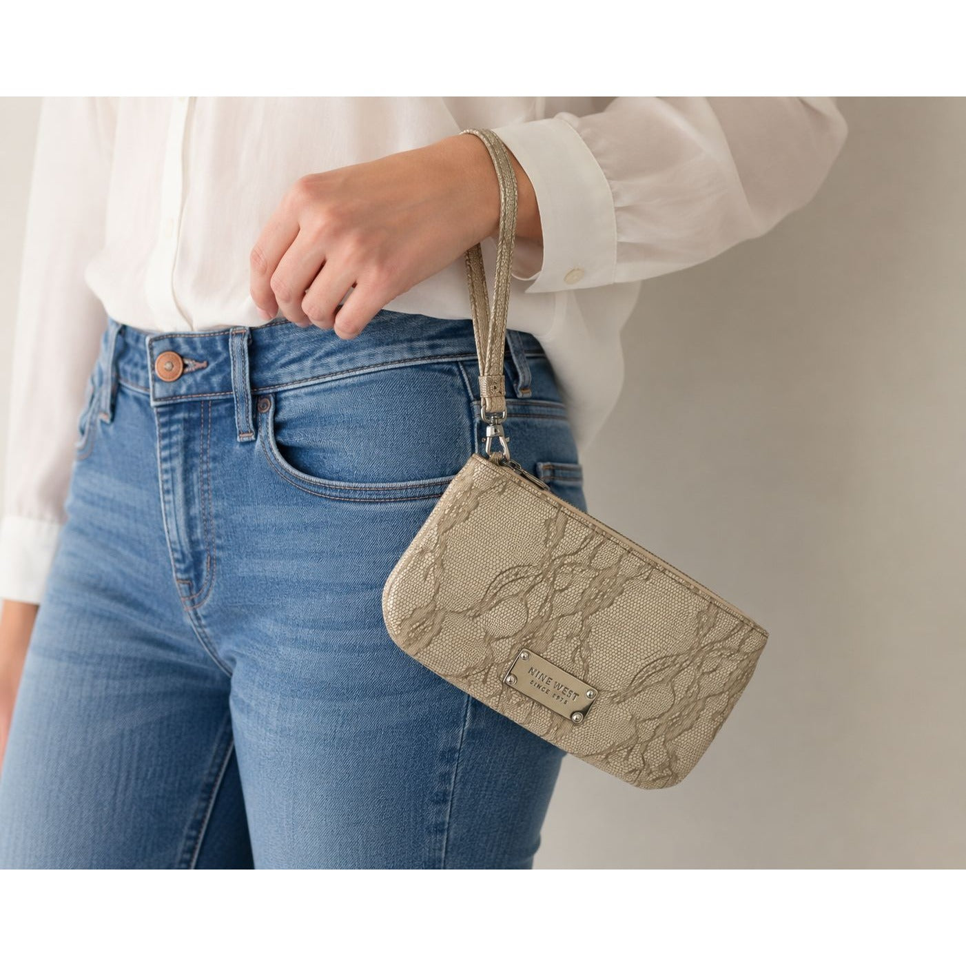 Nine West Lace Overlay Wristlet Clutch Beige Taupe Zip Pouch Wallet
