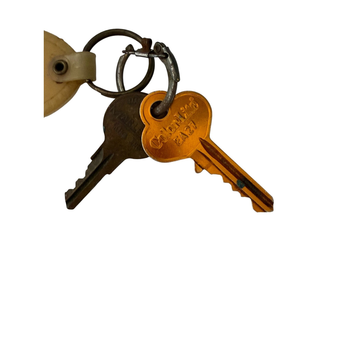 Vintage J.R. Dall Ford 50 Years Elyria Ohio Dealership Keychain Advertising Keys