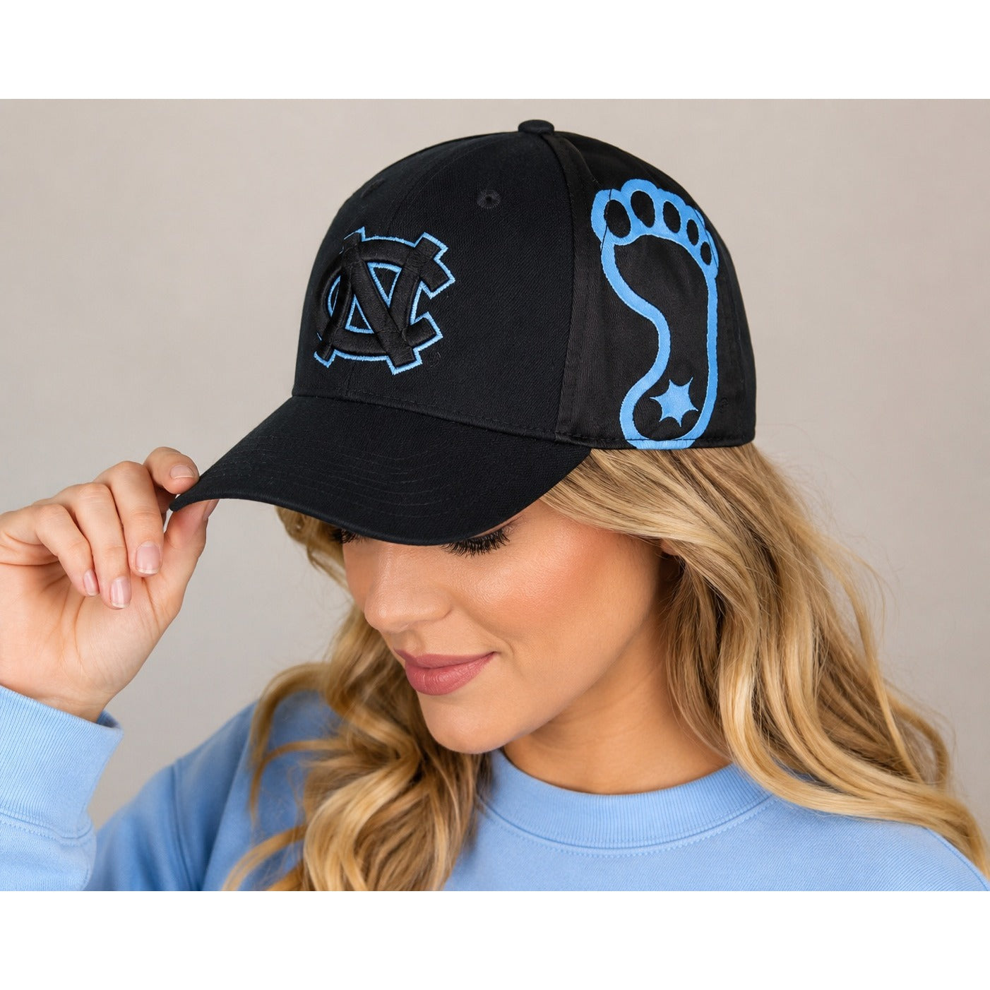 North Carolina Tar Heels UNC Top of the World One-Fit Black Blue Footprint Hat