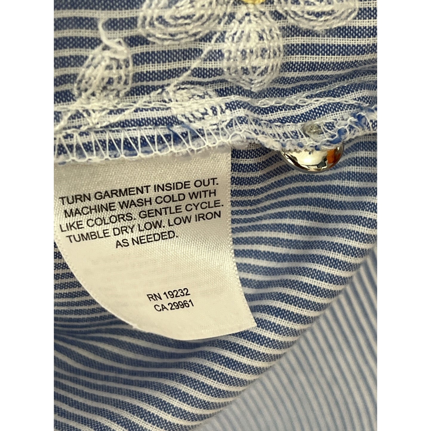 Alfred Dunner Women’s Size L Blue Striped Button-Front Shirt with Embroidered Daisies