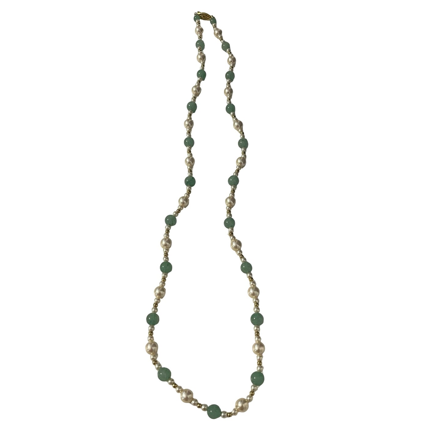Vintage Pearl and Green Bead Necklace 28 Inch Strand Gold Tone Clasp Classic Elegant Jewelry
