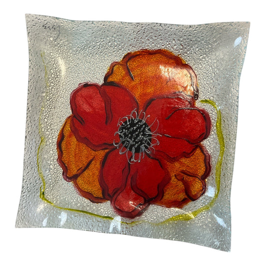 Striking Handcrafted Fusion Glass Plate – Signed Art Featuring a Vibrant Poppy