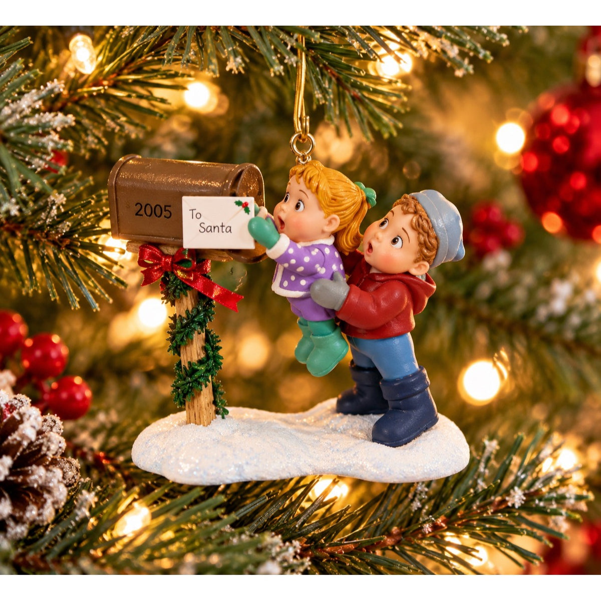 Hallmark Keepsake 2005 Little Helpers Mailing Letter to Santa Ornament Box