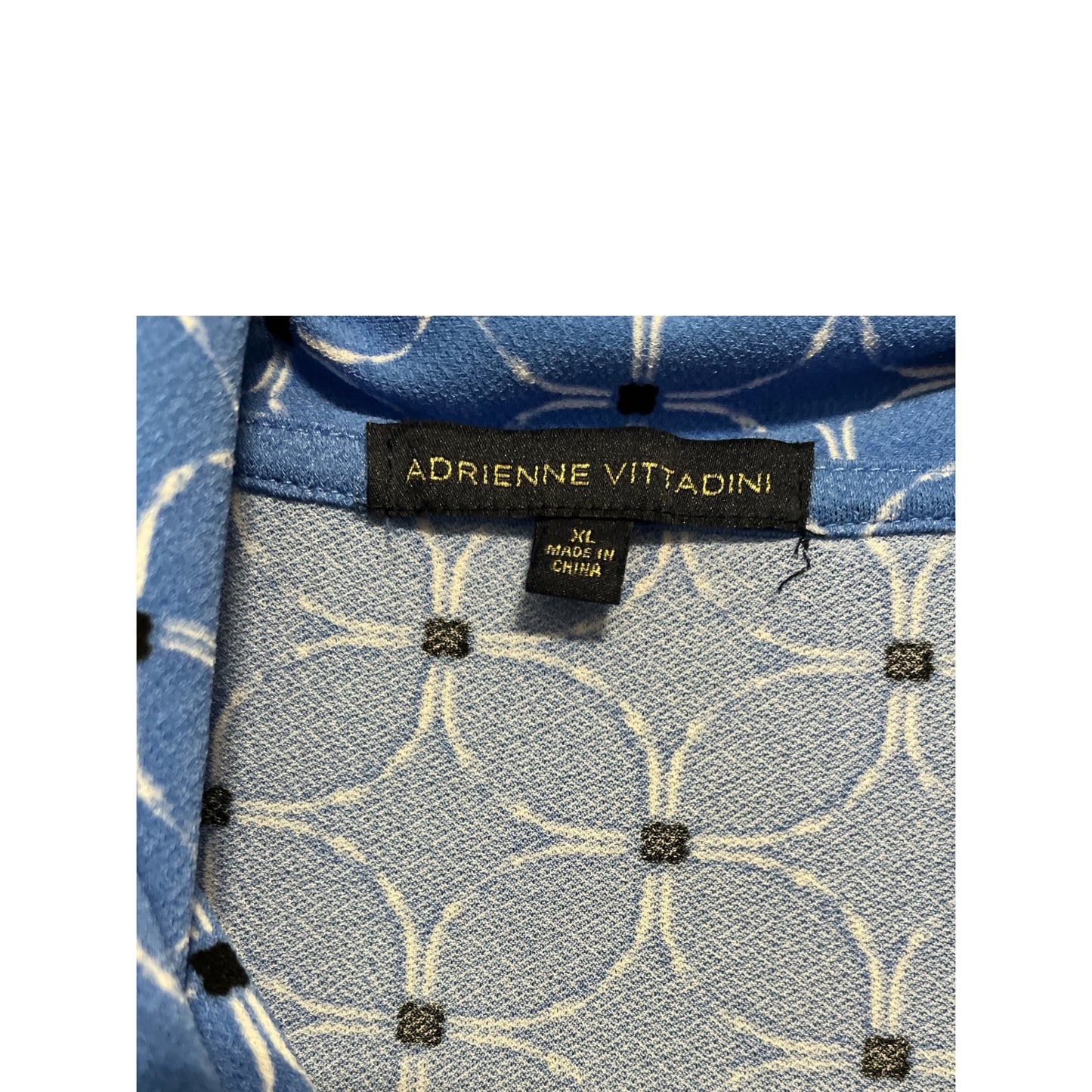 Adrienne Vittadini Womens XL Sleeveless Top – Blue Geometric Print with Accent Clip