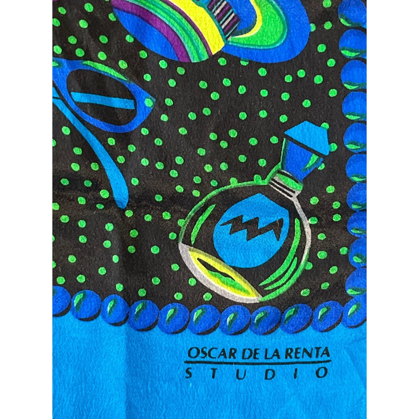Oscar de la Renta Studio Silk Scarf Hat Print Novelty Designint 50x11