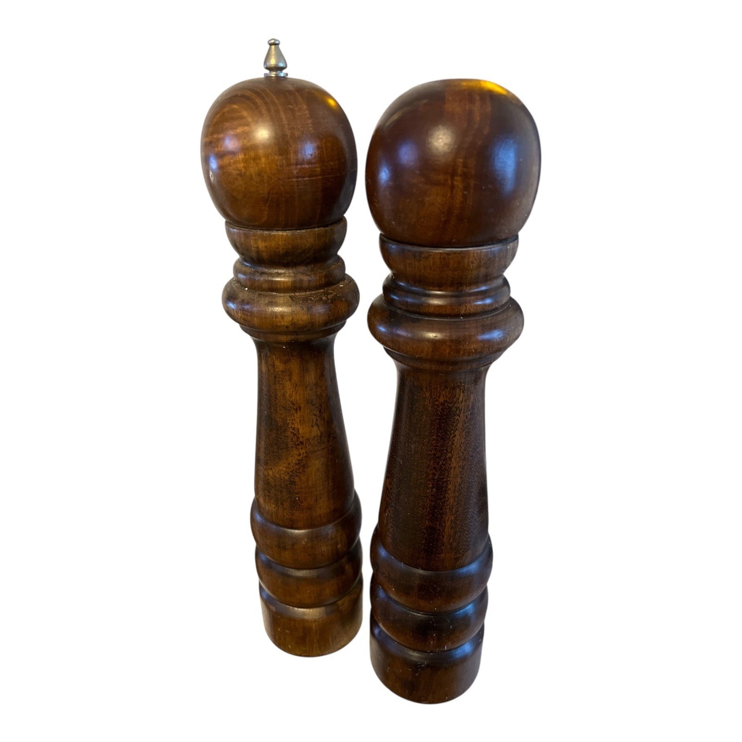 Vintage Goodwood Salt and Pepper Mill Set – Hand-Turned Wood – Made in Taiwan R.O.C. – 1970s–1980s – 13" Tall